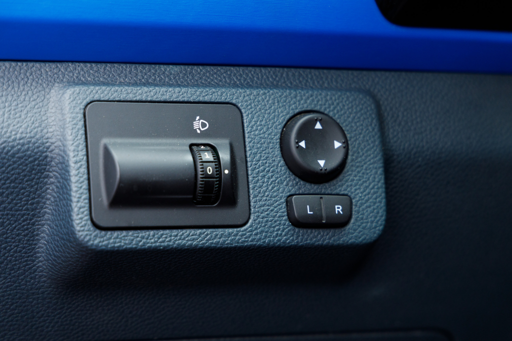 Maxus EV30L 2019 photo 9