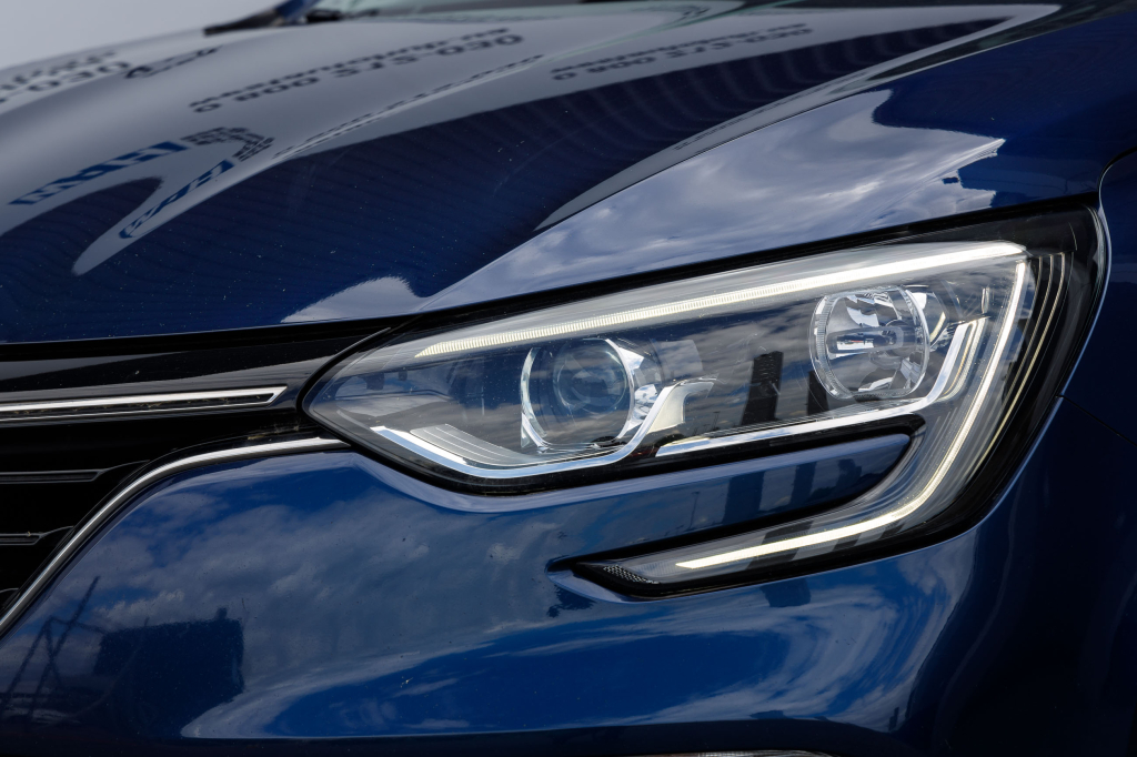 Renault Megane 2016 фото 6