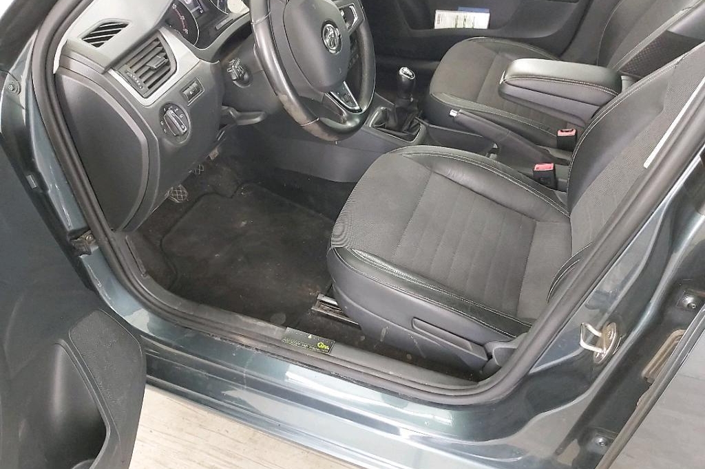 Skoda Rapid Spaceback 2018 фото 22