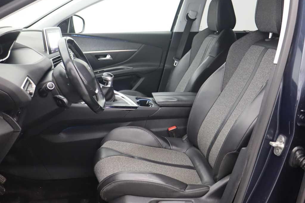 Peugeot 5008 2018 photo 6