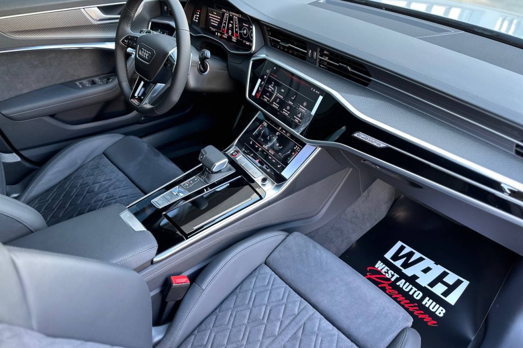 Audi RS6 Performance 2023 фото 12