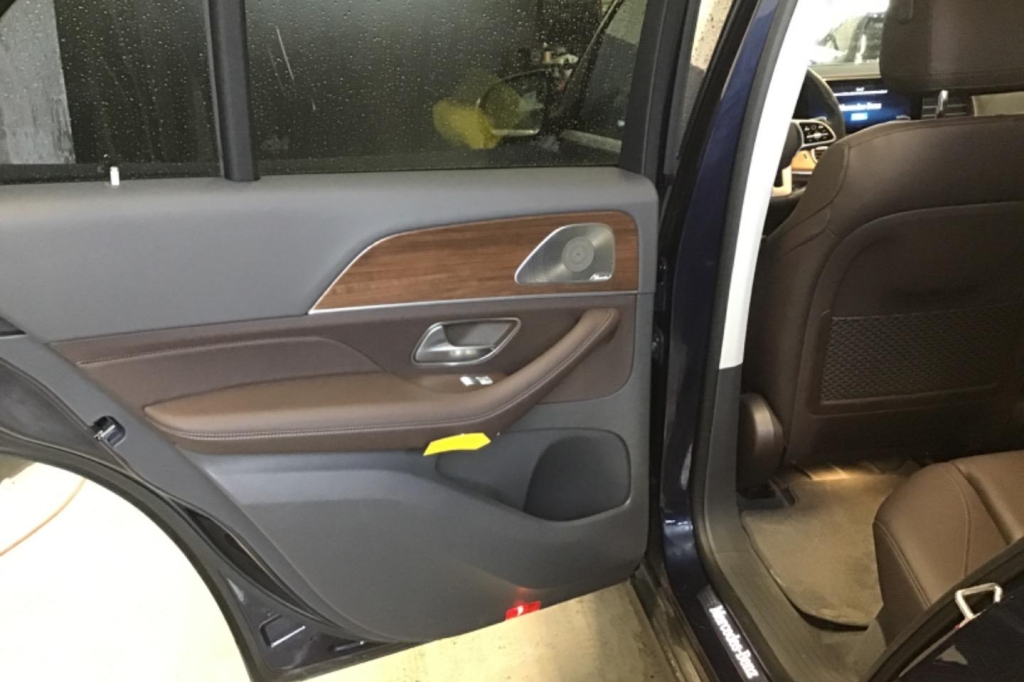 Mercedes-Benz GLE-Class 2020 photo 14