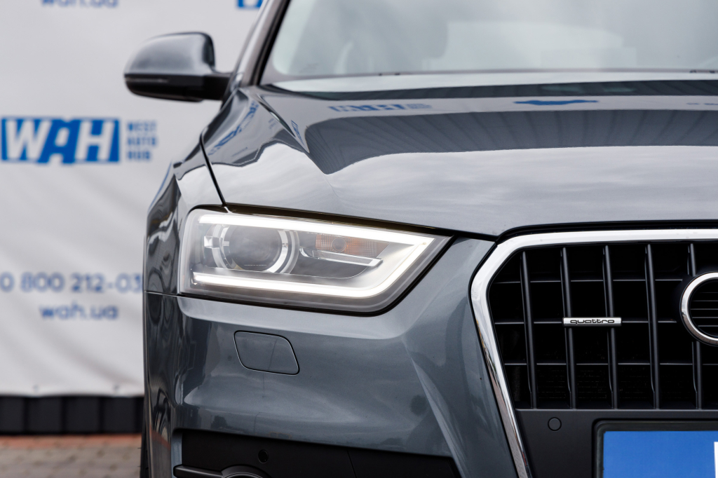 Audi Q3 2012 photo 6