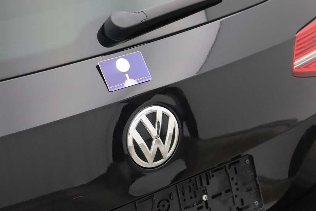 Volkswagen Passat Variant 2018 photo 39