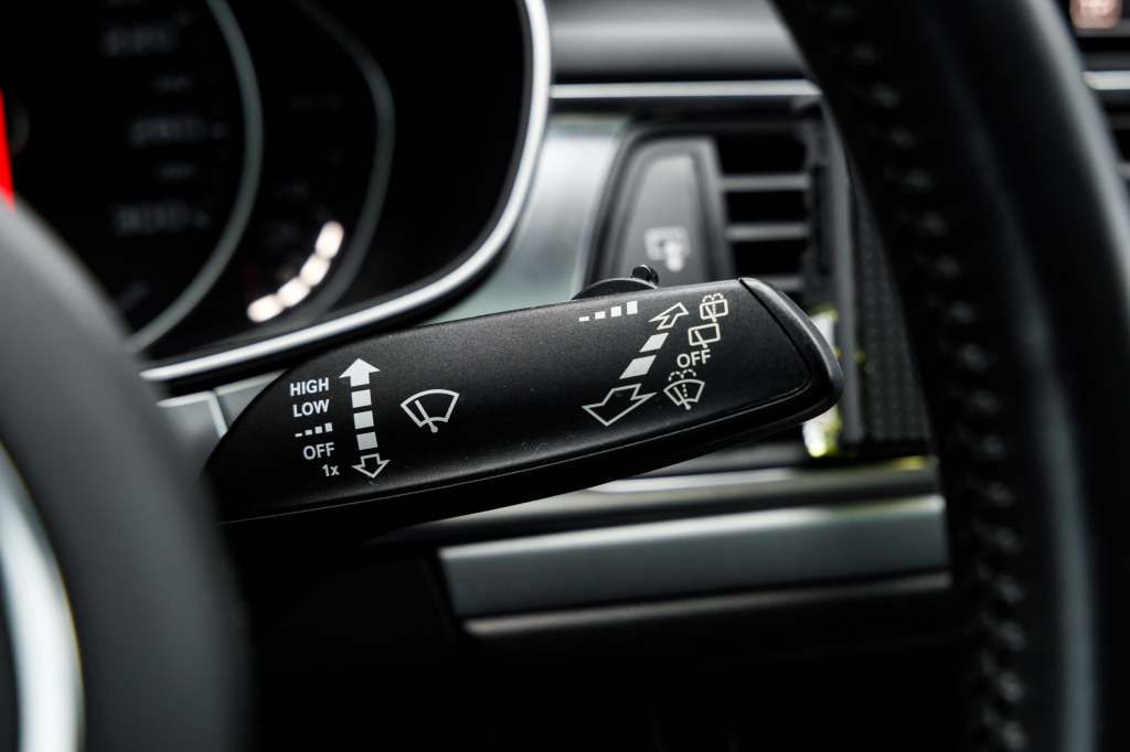 Audi A6 Avant 3.0 TDI 2015 photo 29