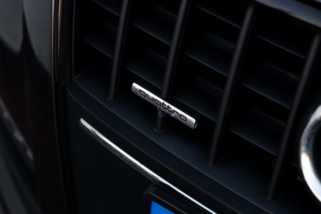 Audi Q7 Premium Plus 2015 фото Audi Q7 Premium Plus 2015 фото 3