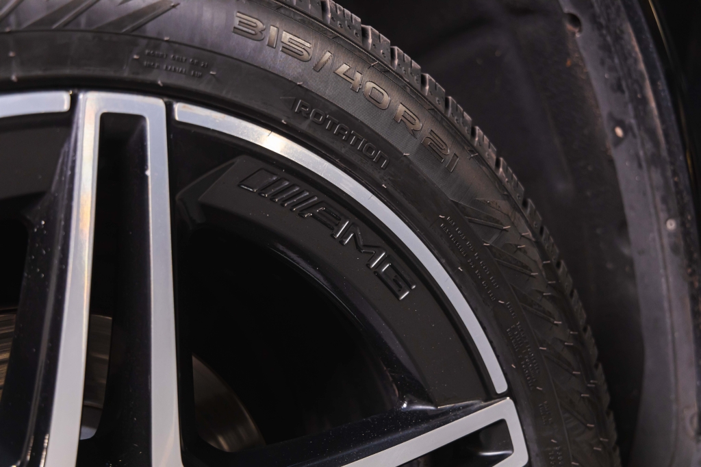 Mercedes-Benz GLS-Class 400d 2020 photo 14