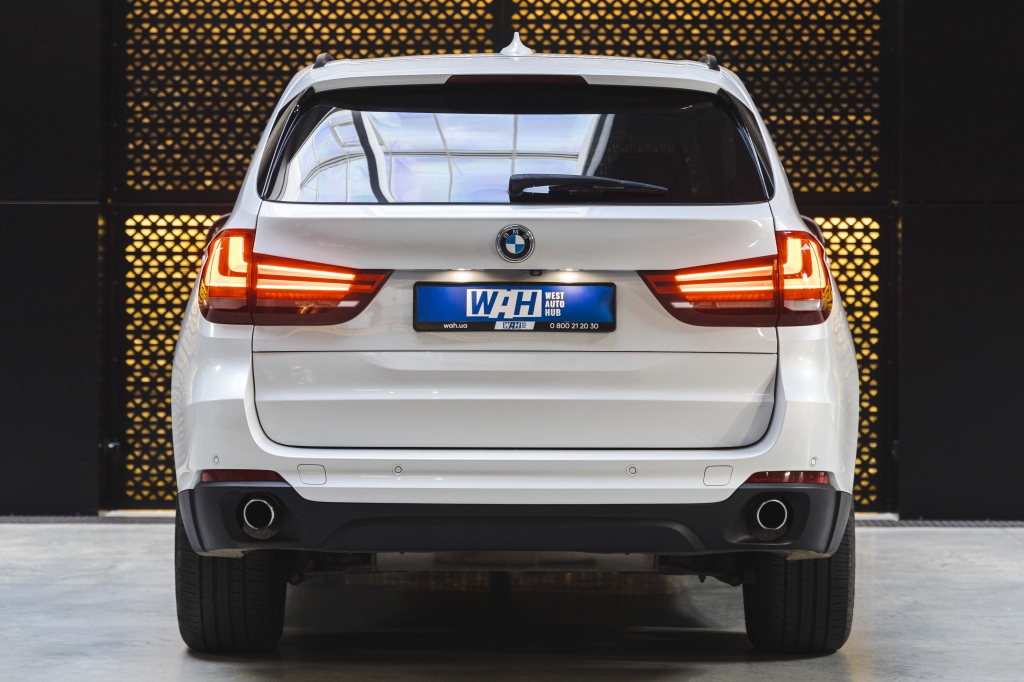 BMW X5 2016 фото 8