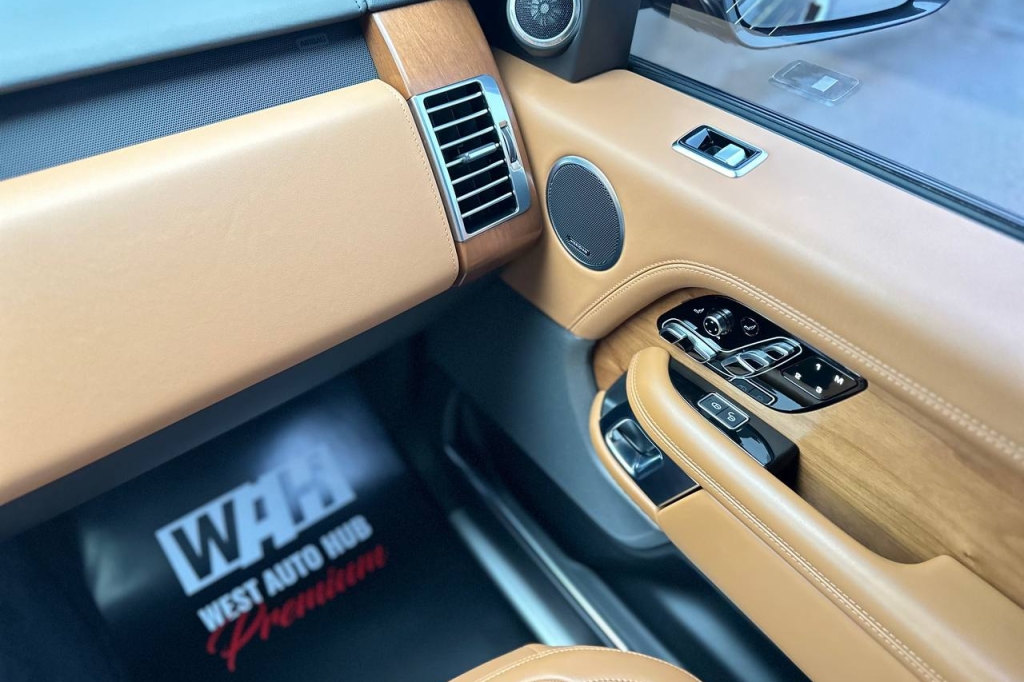 Land Rover Range Rover Autobiography 2018 фото Land Rover Range Rover Autobiography 2018 фото 30