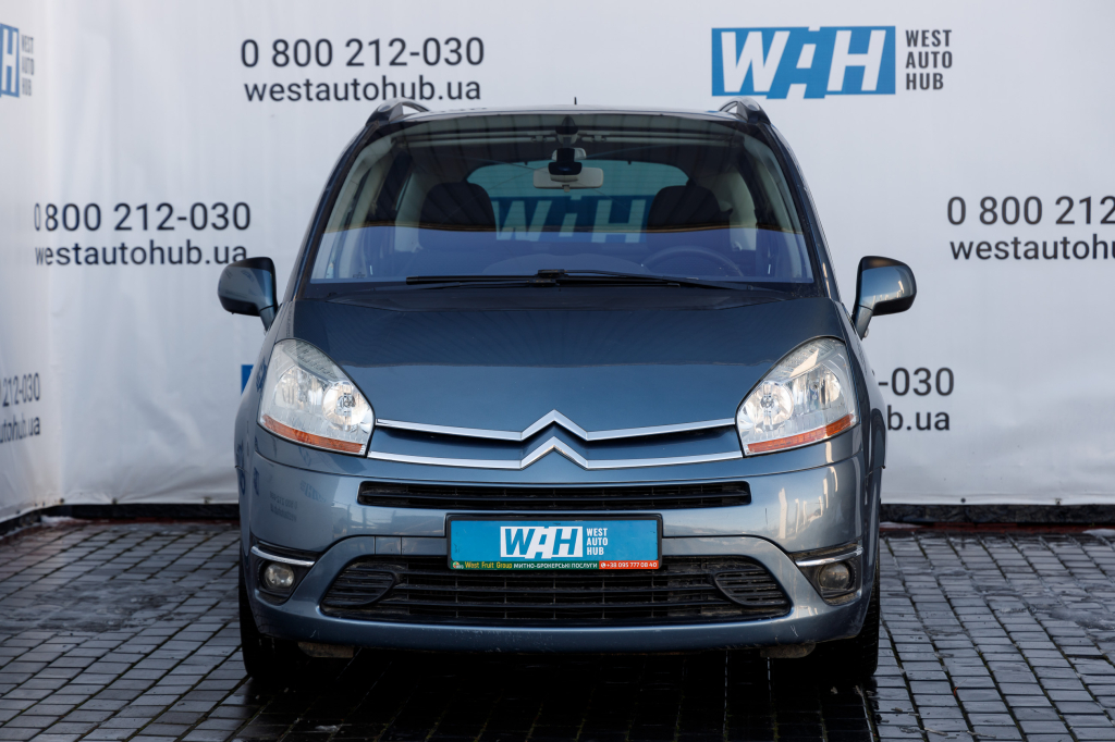 Citroen C4 photo 1