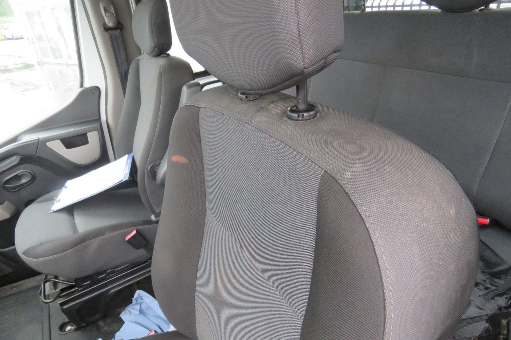 Renault Master 2017 photo 32