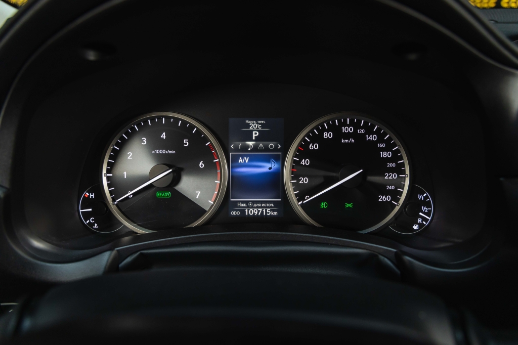 Lexus NX 300H 2016 фото Lexus NX 300H 2016 фото 19