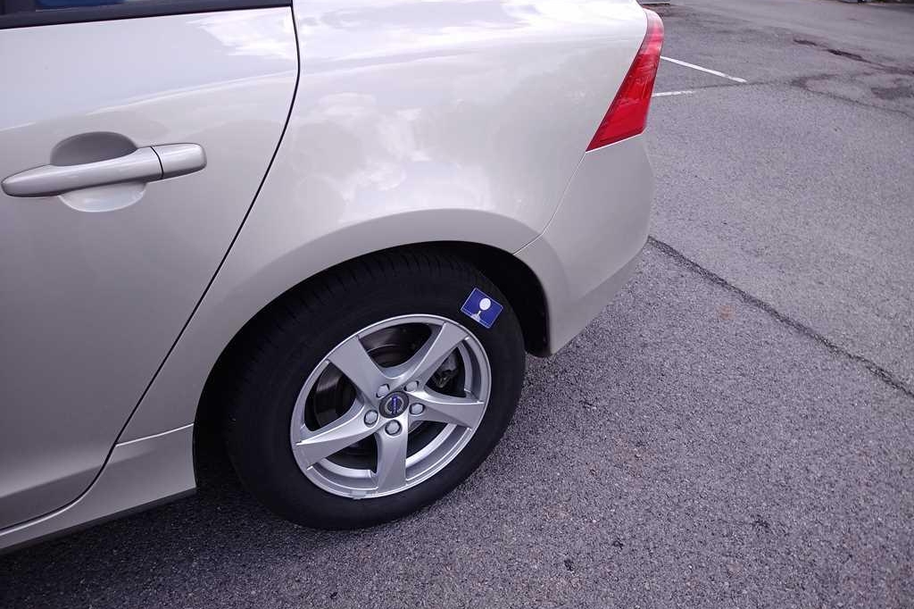 Volvo S60 2017 фото 24