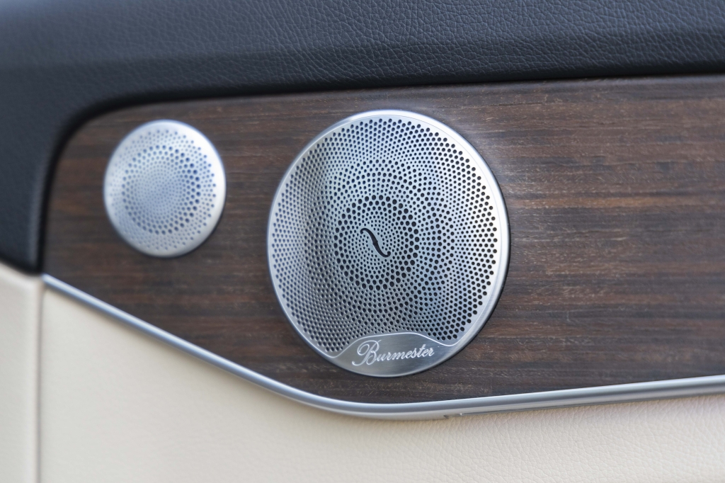 Mercedes-Benz C-Class C300 4Matic 2019 photo 27