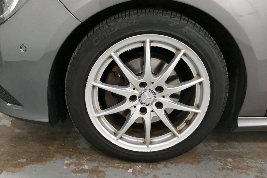 Mercedes-Benz CLA-Klasse 2016 photo 53