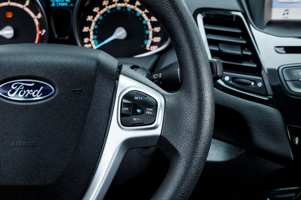 Ford Fiesta SE 2019 photo 15