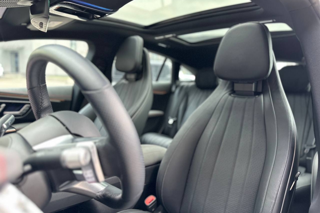 Mercedes-Benz EQS 580 4MATIC 2022 photo 12