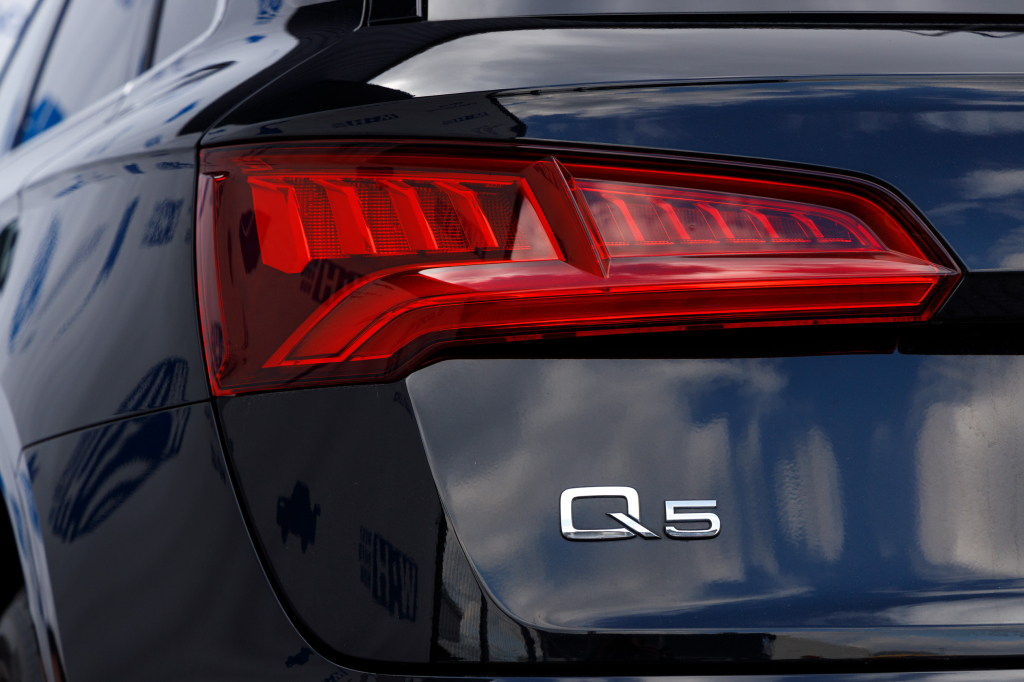 Audi Q5 Premium Plus 2018 фото 30