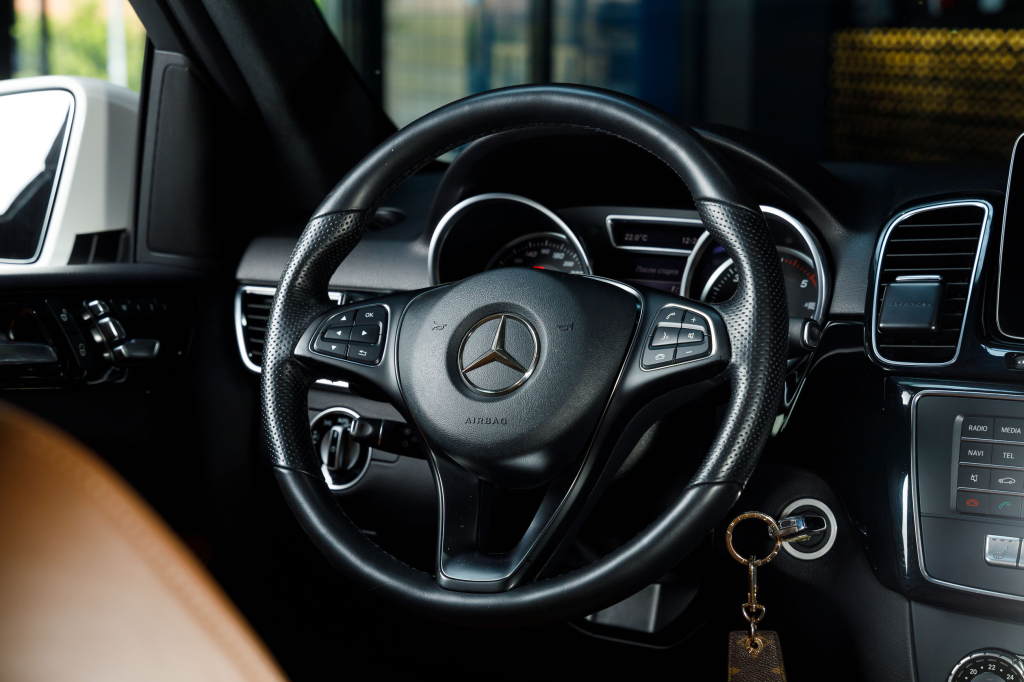 Mercedes-Benz GLE 250 ML250 CDI BlueTEC 2017 photo 27