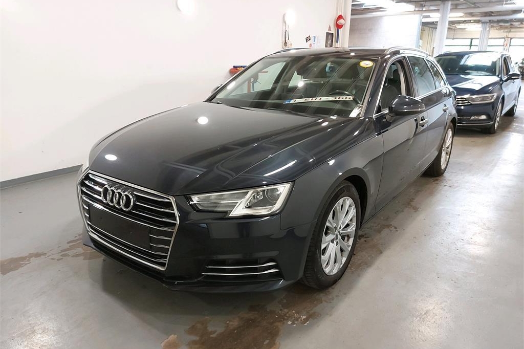 Audi A4 Avant 2017 фото 7