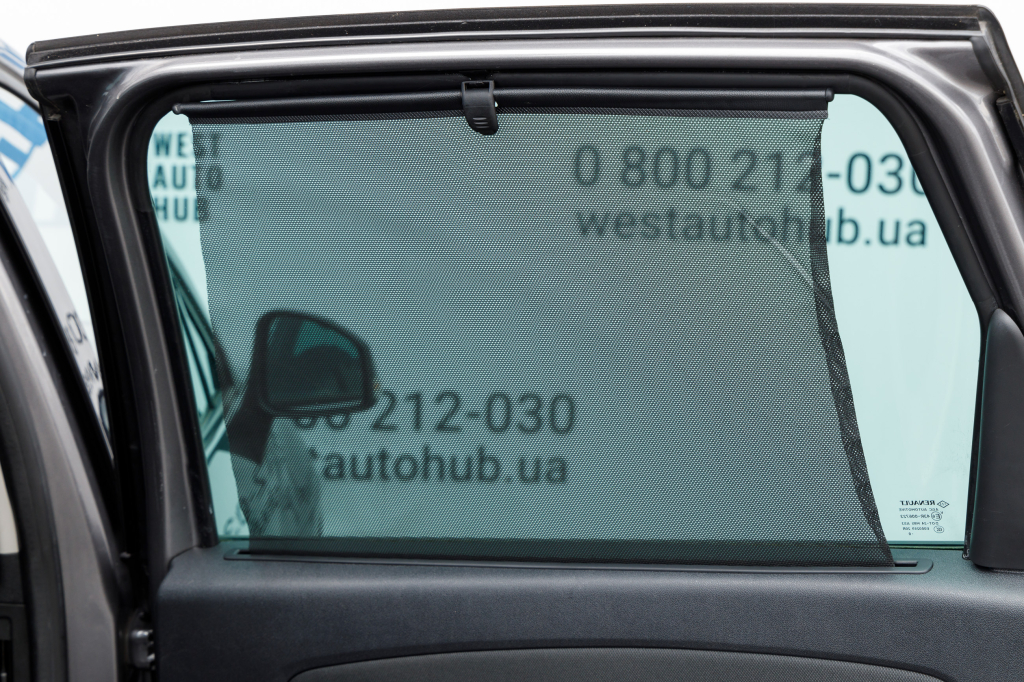 Renault Megane Scenic Grand  2010 photo 9