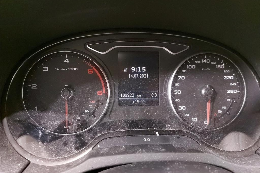 Audi A3 Sportback 2017 фото 5