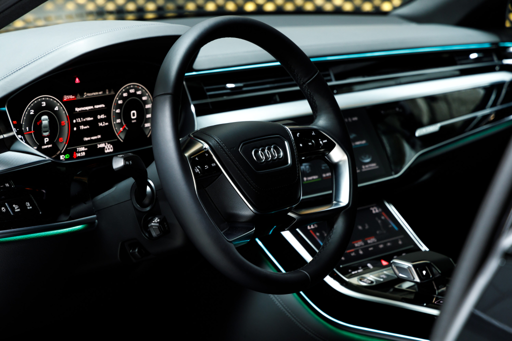 Audi A8 2020 photo 34