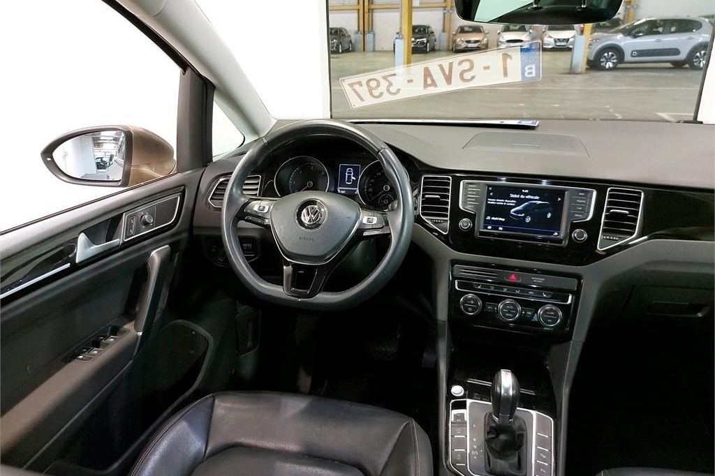 Volkswagen Golf Sportsvan 2017 photo 4