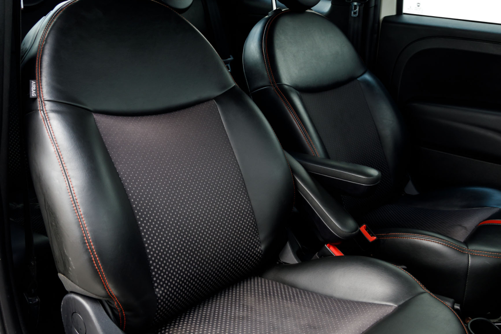 Fiat 500 E 2015 фото 15