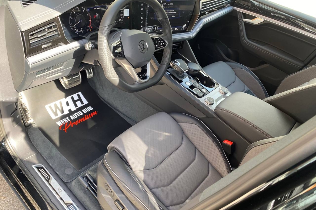 Volkswagen Touareg PLATINUM 2022 photo 9