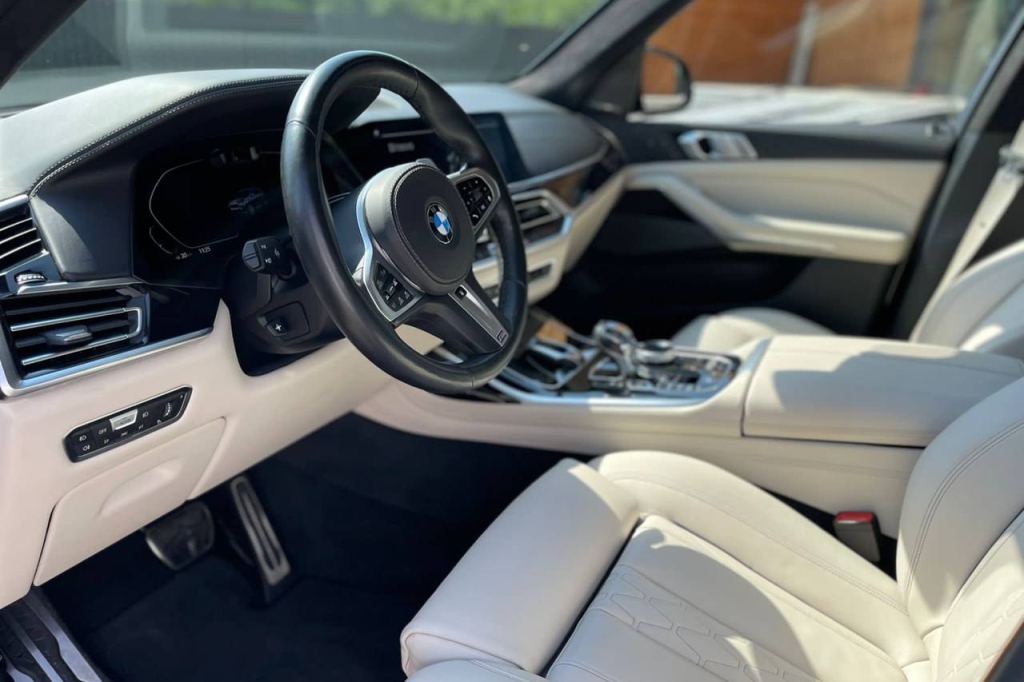 BMW X7 50d  2019 фото 9