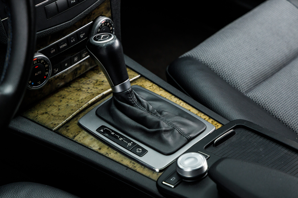 Mercedes-Benz C 220 Avantgarde 2008 фото 17