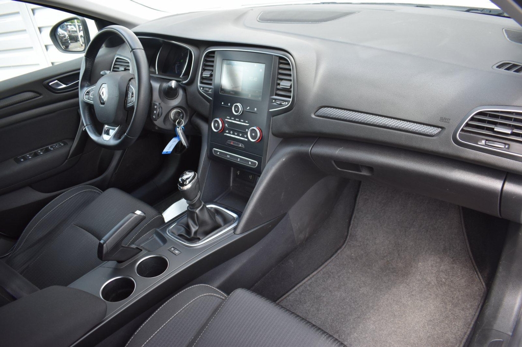 Renault Megane Grandtour 2018 photo 5