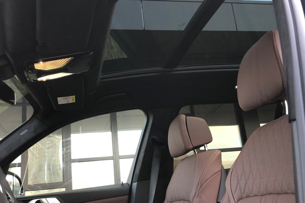 BMW X7 30D 2021 фото 22