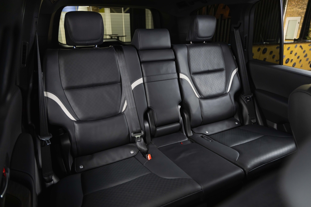 Toyota Land Cruiser GR 2023 photo 42