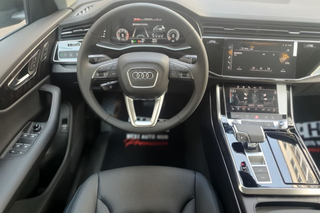 Audi Q8 50 TDI 2023 photo 17