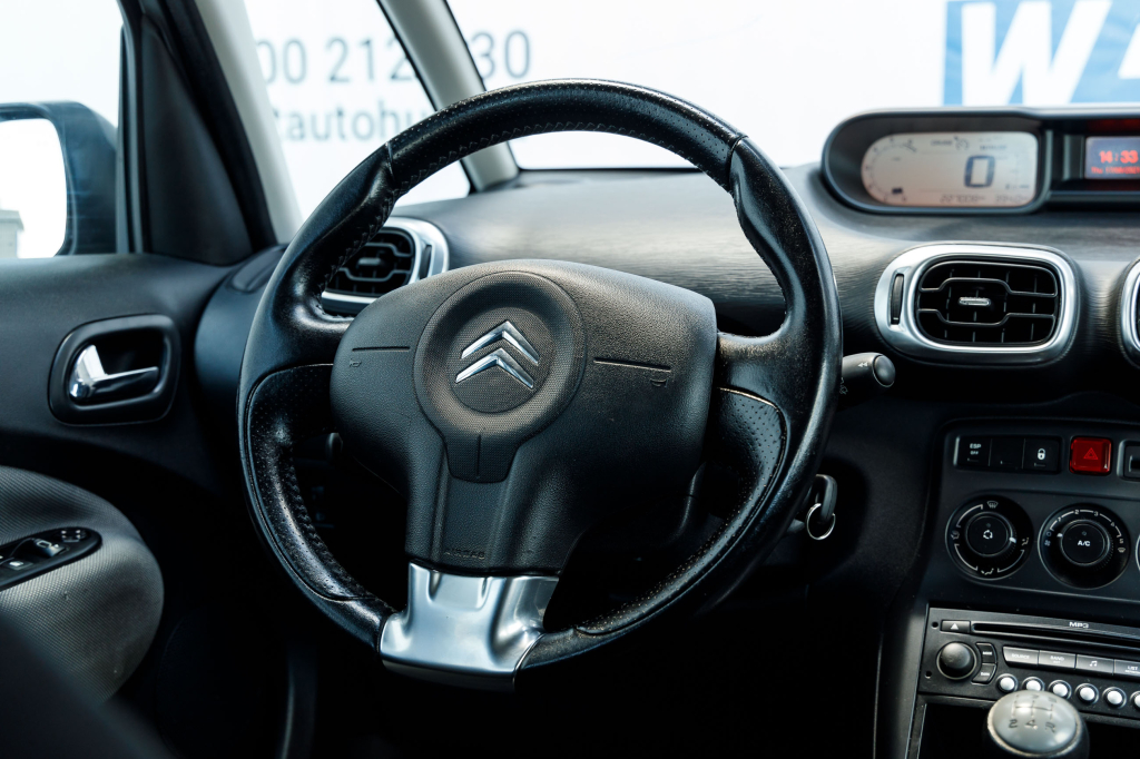 Citroen C3 Picasso 2009 фото 10