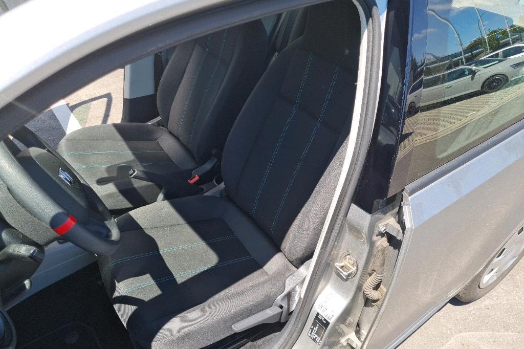 SEAT Mii 2018 фото 17