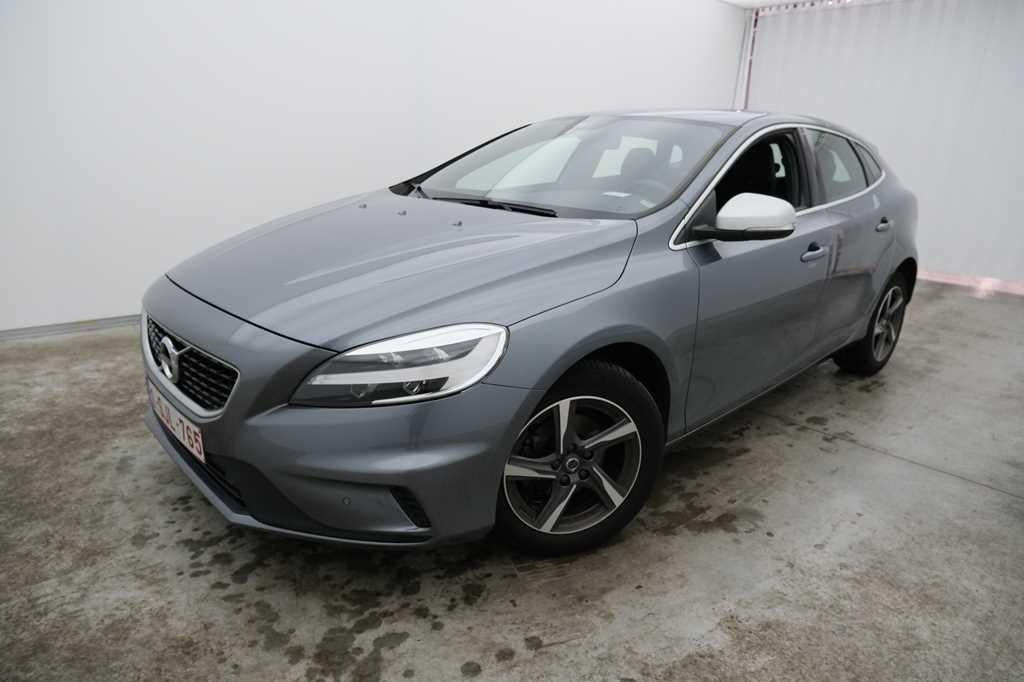 Volvo V40 2017 фото 6