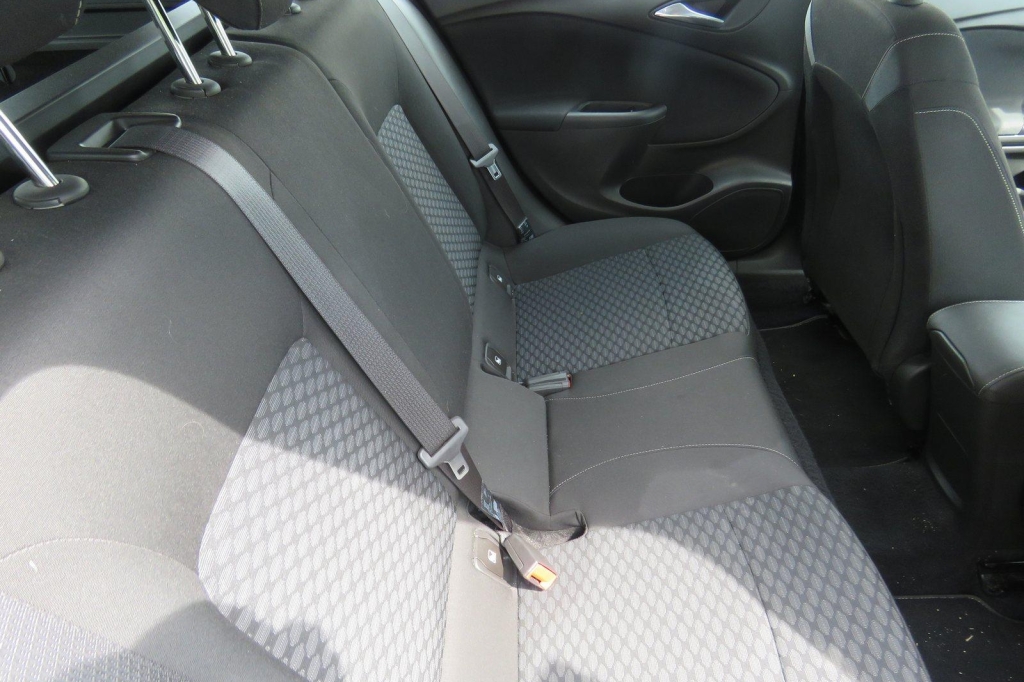 Opel Astra Sports Tourer 2019 photo 4