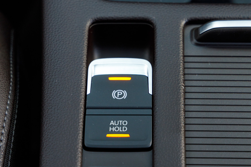 Volkswagen Passat B8 Highline 2015 photo 27