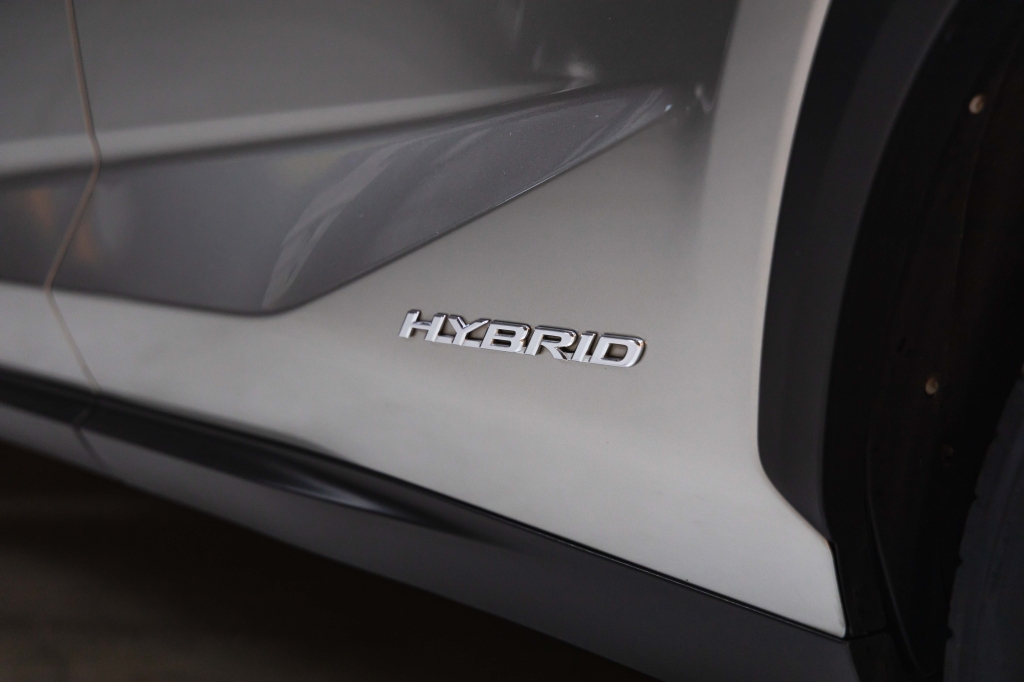 Lexus NX 300H 2016 фото Lexus NX 300H 2016 фото 5