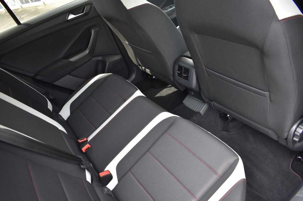 Volkswagen T-Roc 2019 photo 9