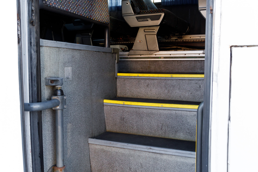 Mercedes-Benz OH 1634 L 1999 photo 14