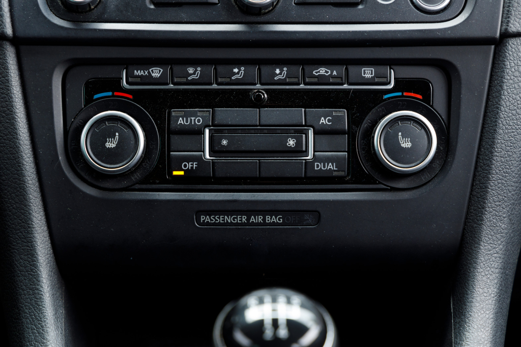 Volkswagen Golf VI Match 2012 фото 12