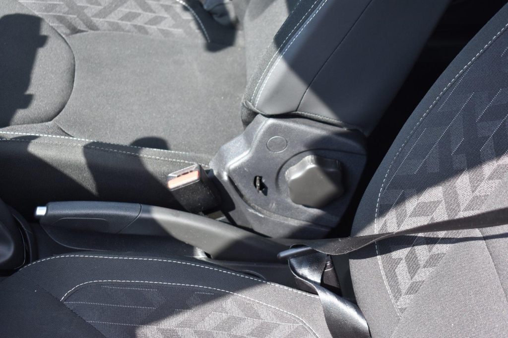 Renault Clio Grandtour 2019 фото 28