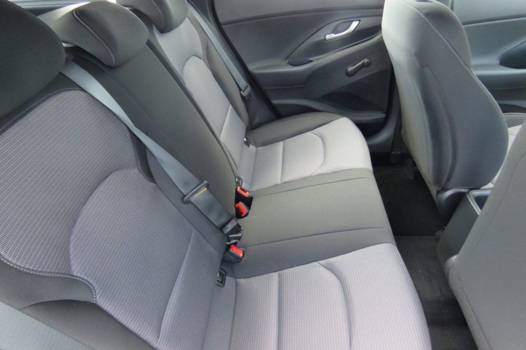 Hyundai i30 Wagon 2021 фото 3