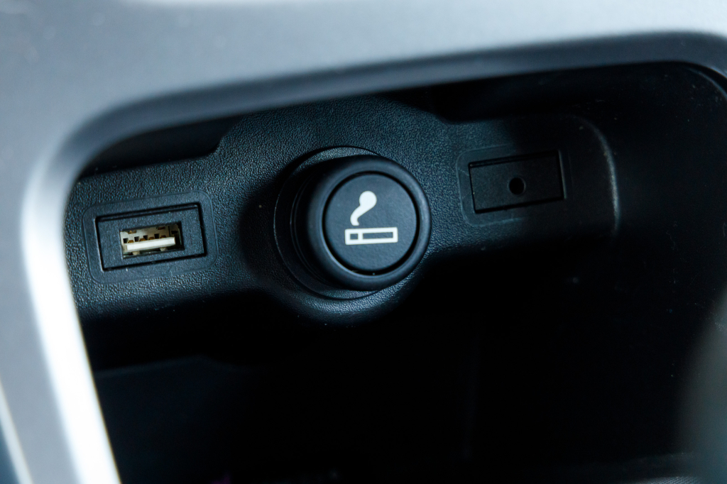 Opel Astra J 2014 фото 25