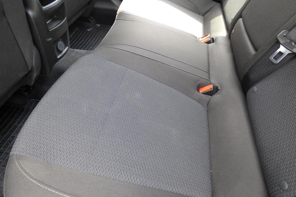 Opel Insignia Sports Tourer 2017 фото 30