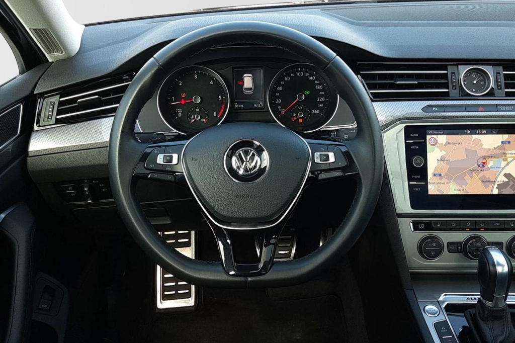 Volkswagen Passat Variant Alltrack 2018 фото 3